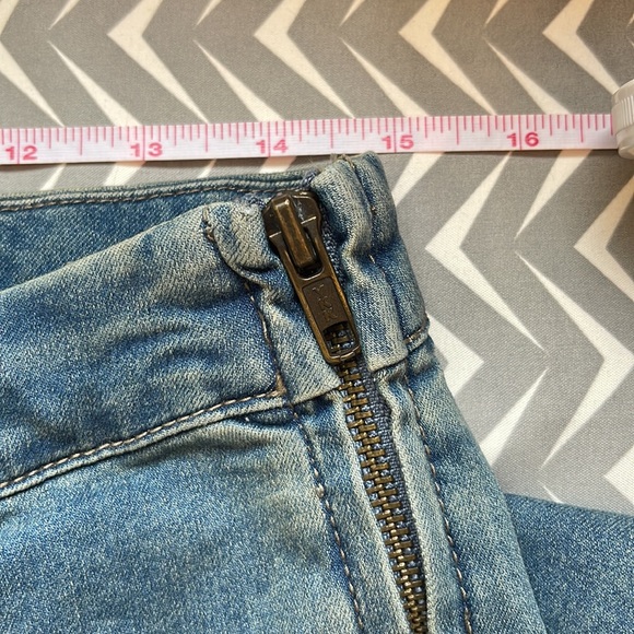 Free People Stretchy Semi Flare Slit Bottom Jeggings Side Zip W 29 NWOT - Picture 8 of 14